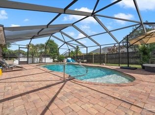 25 Bartlett Cir, Pensacola, FL 32505