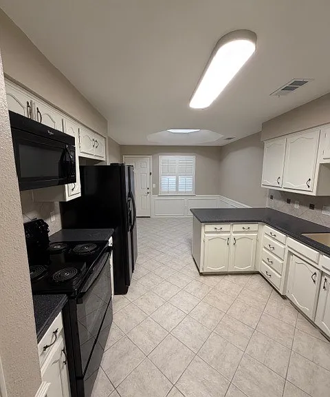 505 Cedar Elm Ln — Photo 24