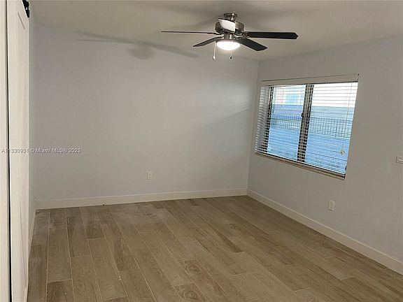 5th image of 1450 Lenox Ave APT 3