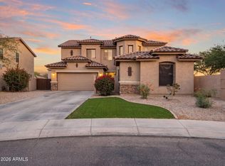 82 W RAVEN Drive, Chandler, AZ 85286