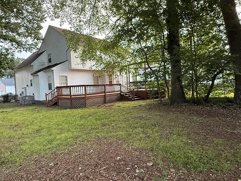 1308 Crosswood Ln — Photo 25