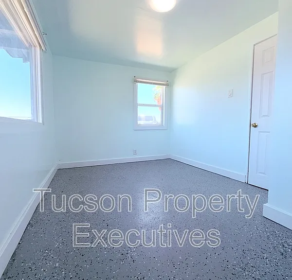 3218 E Benson Hwy #22 — Photo 6