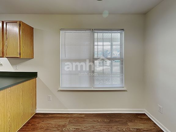 4th image of 4206 Yaupon Ct