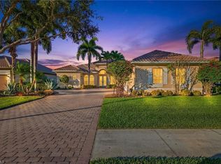 12095 Wicklow Ln, Naples, FL 34120