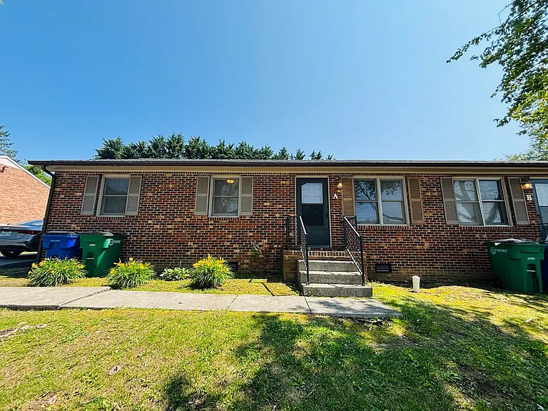 1530 Pine St #A — Photo 1
