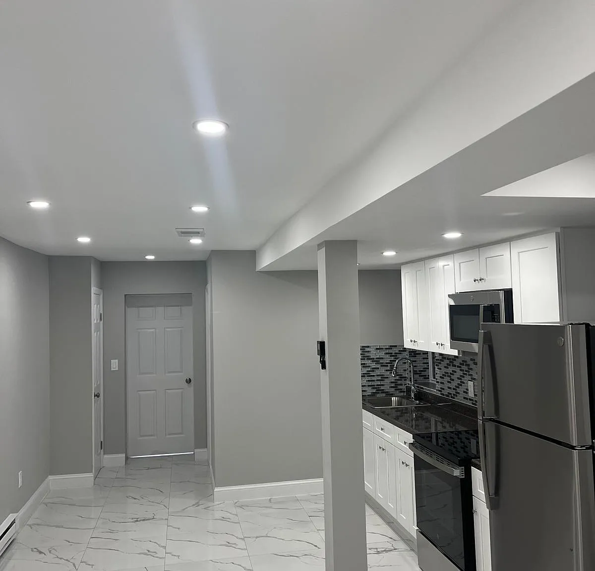 1 bed, 1500 sqft, $2,200 — Photo 3