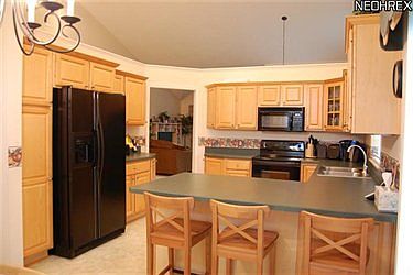 2nd image of 7565 Santuary Cir #11