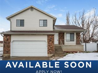 4068 W 5700 S, Roy, UT 84067