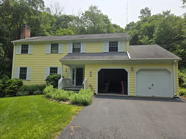 164 Tanglewood Lane, Fairfield, CT 06824