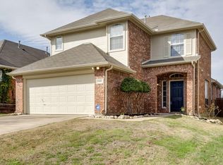 5005 Glenscape Trl, Fort Worth, TX 76137