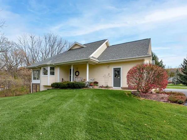 4788 Thistle Mill Ct, Kalamazoo, MI 49006