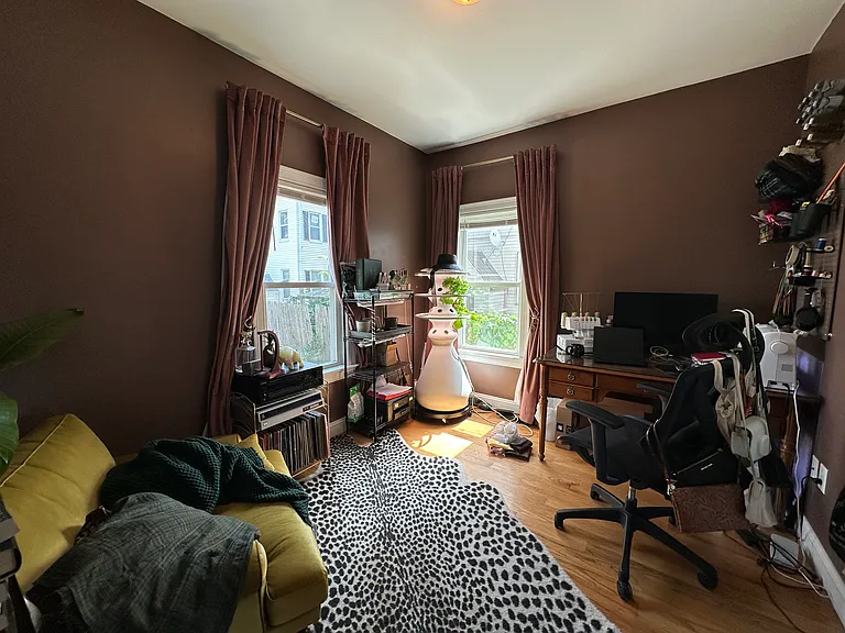 5 Benson St — Photo 8