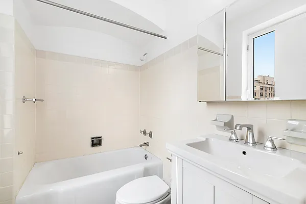 Rented by Brown Harris Stevens | media 9