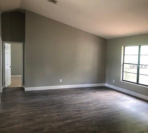 4th image of 8752 Rosemere Ct