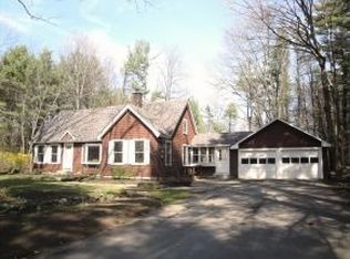 565 Upper Straw Rd, Hopkinton, NH 03229