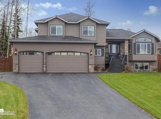 16928 Ludlow Cir, Eagle River, AK 99577
