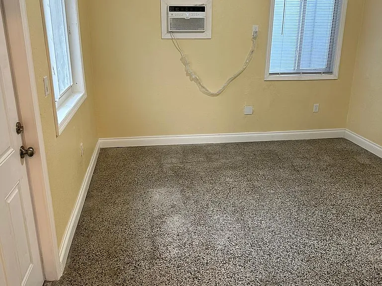 Opa Locka | Studios & 1 Bedroom | 1301 Sharazad Blvd — Photo 13