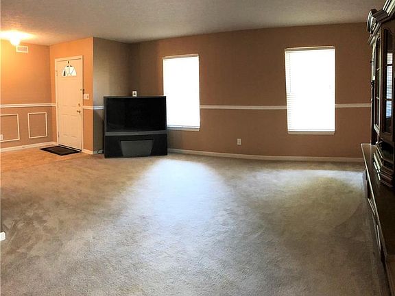 5th image of 6426 Greenspire Pl