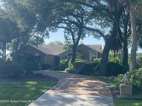 5th image of 6710 Bay Shore Dr