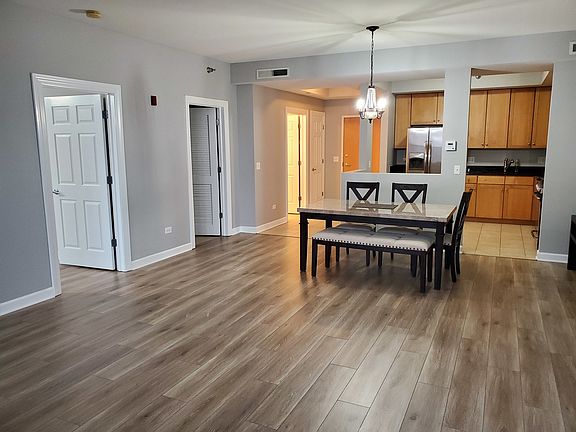 4th image of 9360 Skokie Blvd #319