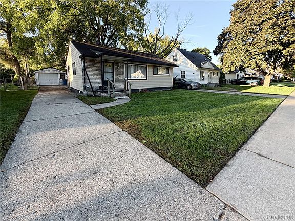 2nd image of 3720 Alvina Ave
