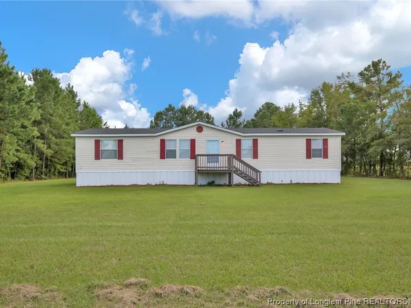 2556 Missouri Rd, Maxton, NC 28364