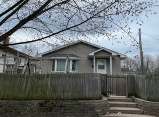 78 Magnolia Ave W, Saint Paul, MN 55117