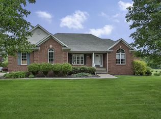 41 Plantation Dr, Shelbyville, KY 40065