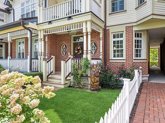 2nd image of 4139 Royal Mews Cir