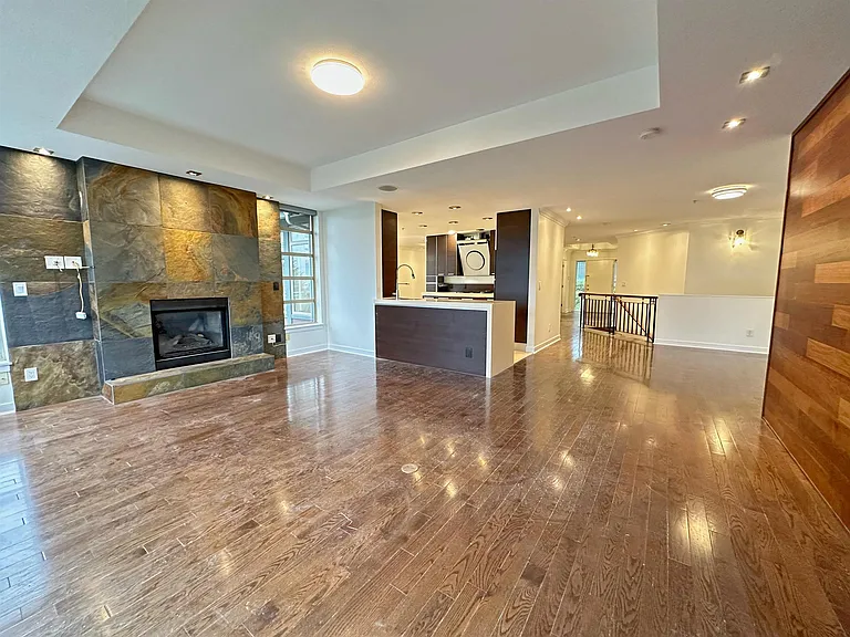 8561 Seascape Ln — Photo 4
