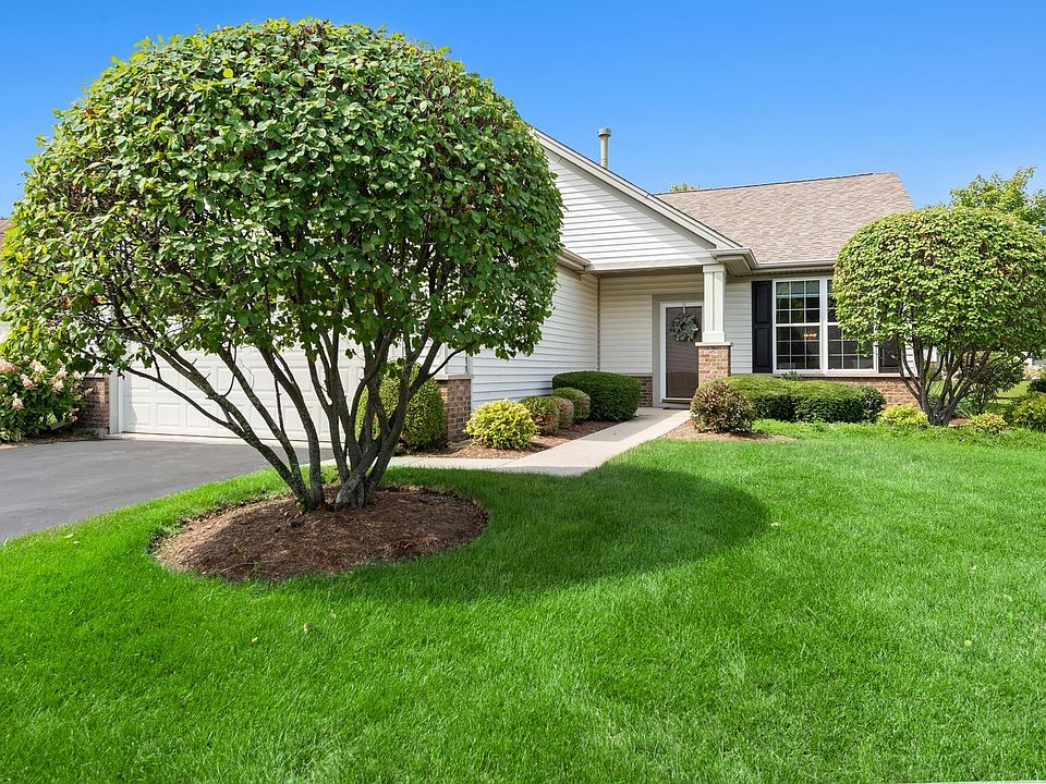 1st image of 12071 Sweetwater Ln