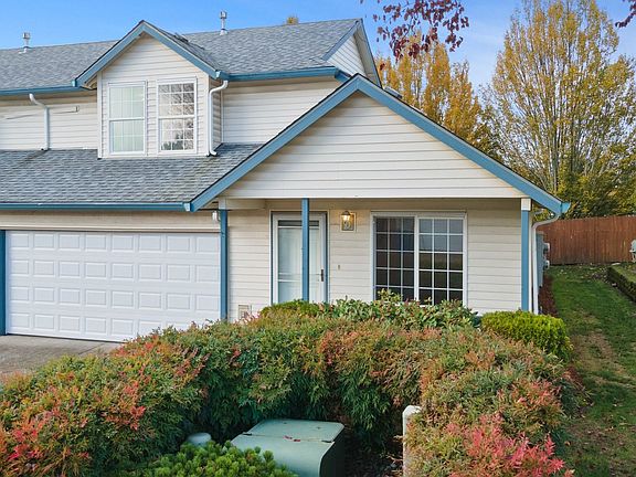 2nd image of 2206 NE 77th Ave