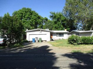 4518 E Bonnyview Rd, Redding, CA 96001