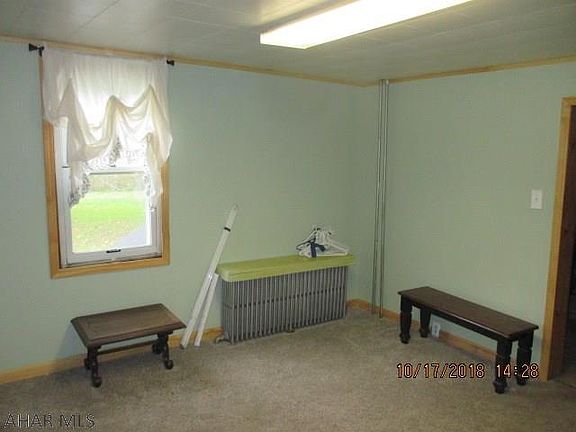 5th image of 210 Bigler Ave
