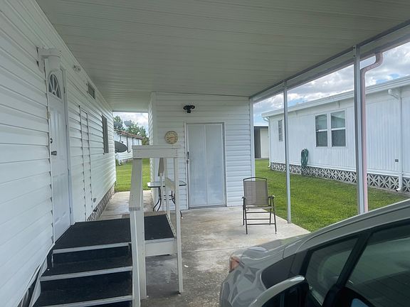 5th image of 633 Wayfarers Way