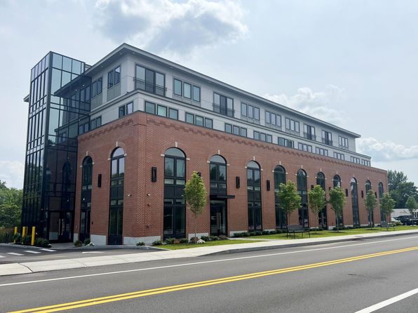 80A Bridge St #200