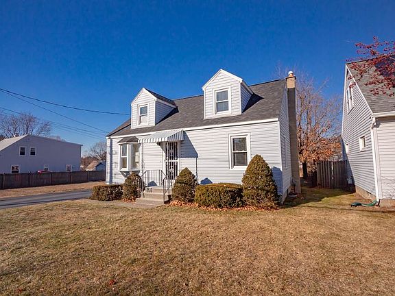 2nd image of 13 Smith Ave