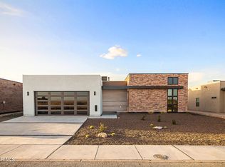 325 Rio Del Rancho Ct, El Paso, TX 79932