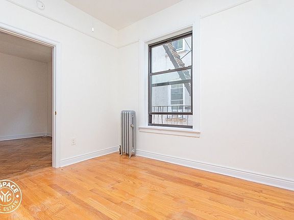 3rd image of 560 Prospect Pl #25
