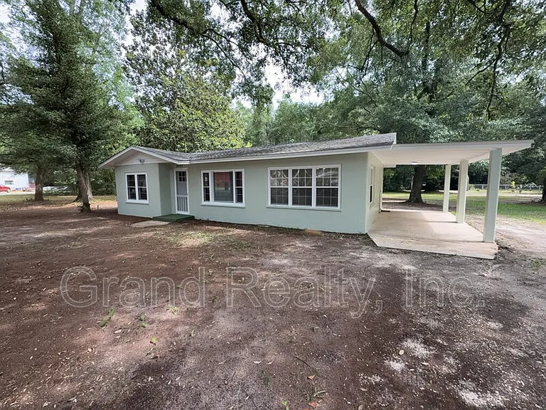 3693 Scoggins St — Photo 2