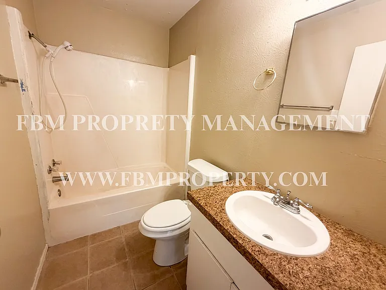 3593 Ennis Ave - 1 Bedroom, 1 Bathroom Fourpelx in Bardwell, TX! — Photo 10