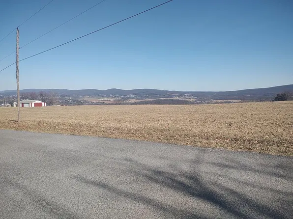 1 Red Hill Rd, Keedysville, MD 21756