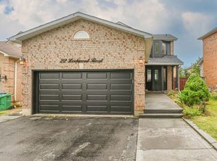 22 Lockwood Rd, Brampton, ON L6Y4T7