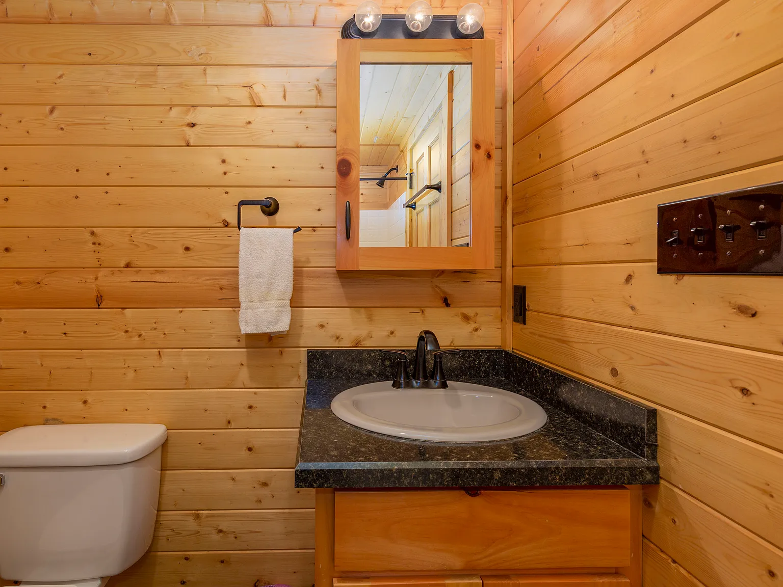 1 bed, $2,500 — Photo 4