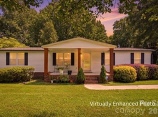 136 Mott Rd, Mooresville, NC 28115