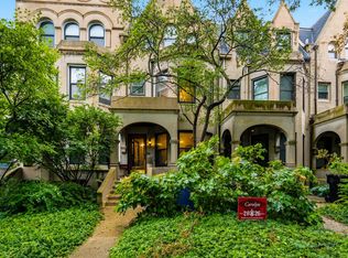 5801 S Blackstone Ave, Chicago, IL 60637