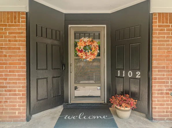 1102 Julie St, Weatherford, TX 76086