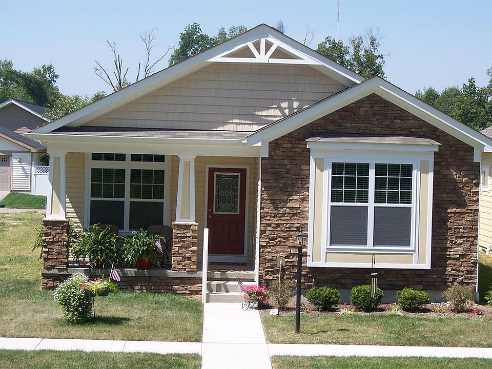 1st image of 1239 E Mills Dr