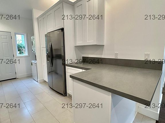 4th image of 5838 Camerford Ave