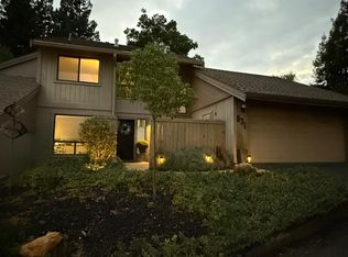 831 Auburn Ravine Rd, Auburn, CA 95603